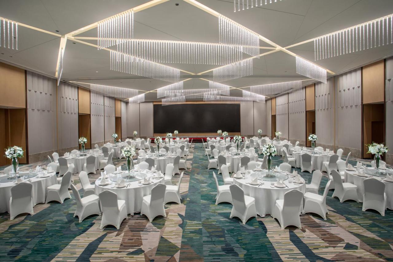 Holiday Inn Wuxi Central Station By Ihg Экстерьер фото